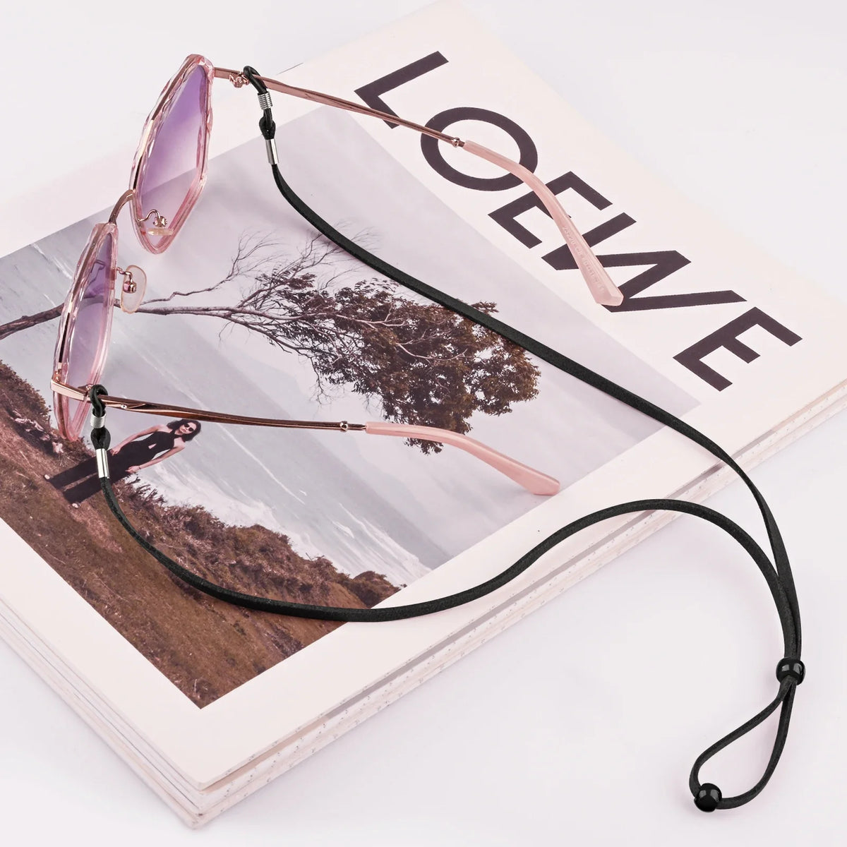Suede Eyeglass Lanyard – Adjustable Anti-Slip Glasses Strap Eyeglass Lanyard Richie's
