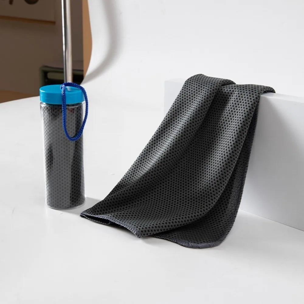 Cooling Sports Towel with Storage Bottle – Quick Dry Mesh Cooling Sports Towel Richie's Dark Grey