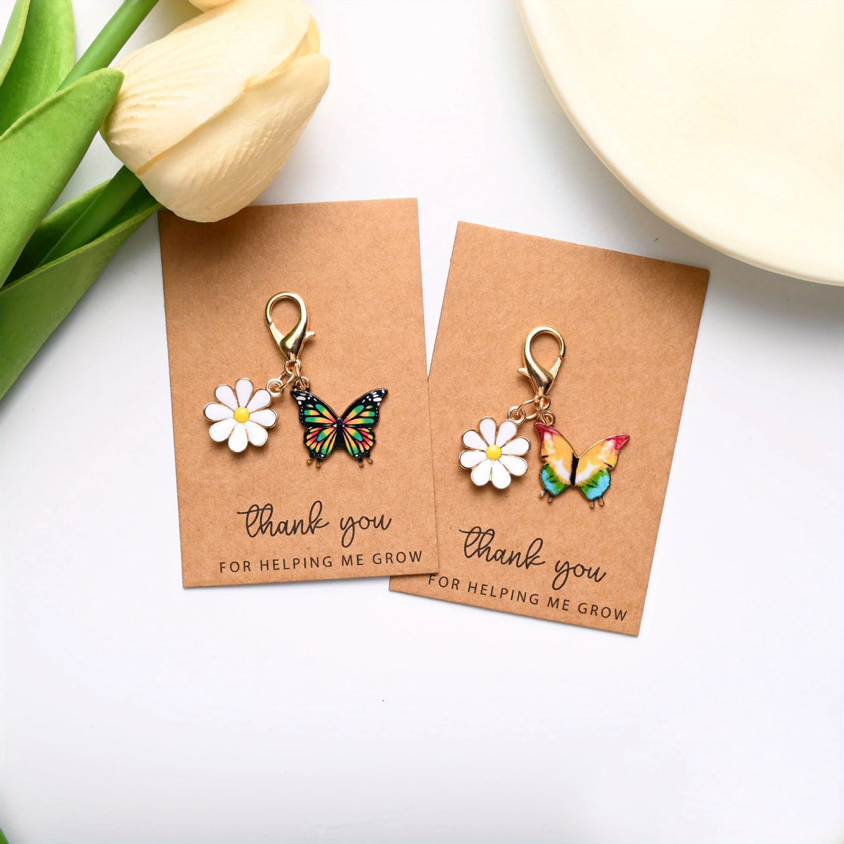 Butterfly Daisy Keychain Pendant – Zinc Alloy Gift Charm Keychain Pendant Richie's
