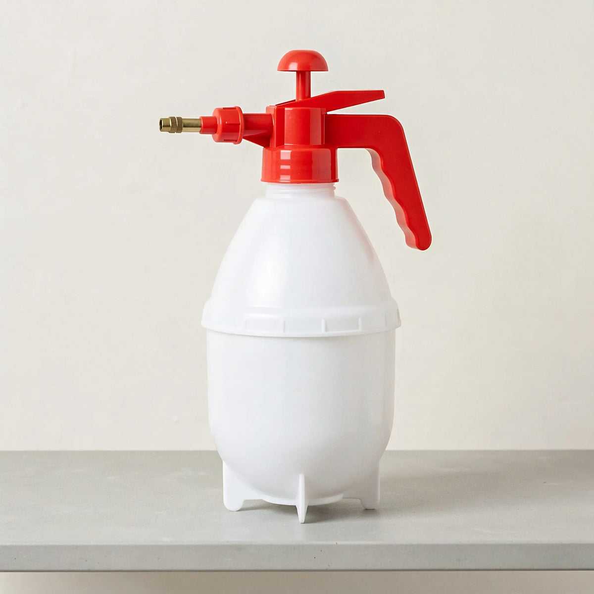 27 Oz Manual Pump Garden Sprayer – Adjustable Brass Nozzle Garden Sprayer Richie's
