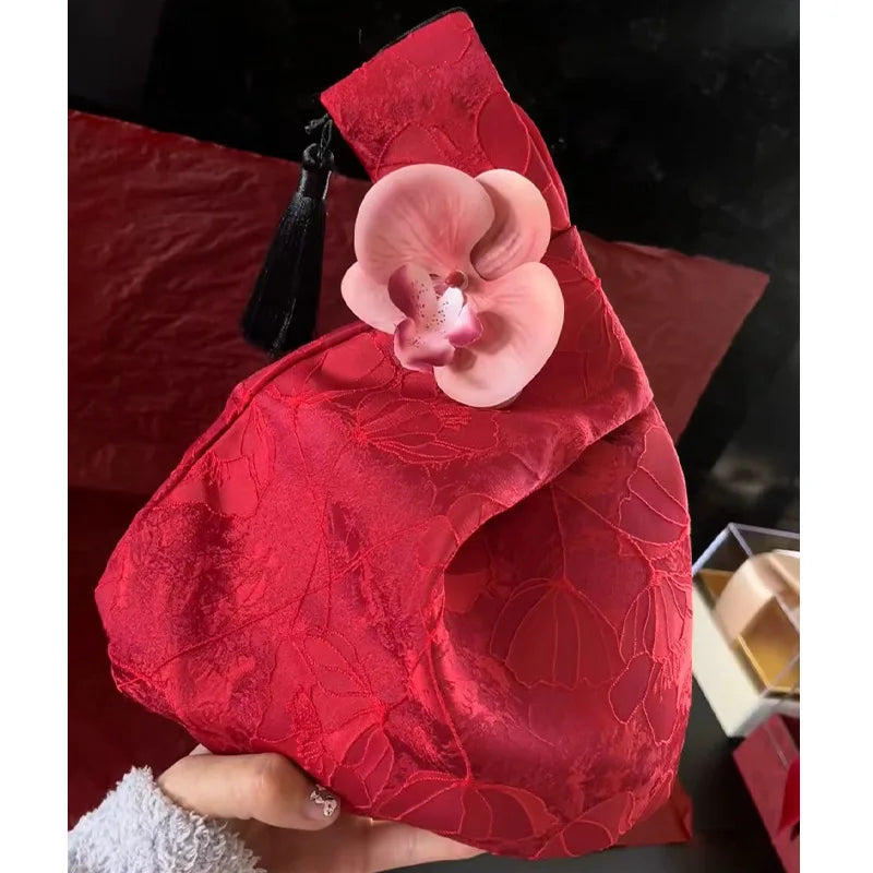 Chinese Tassel Wrist Bag Embroidery Hanfu Wedding Gift Pouch Wrist Bag Richie's red with flowers