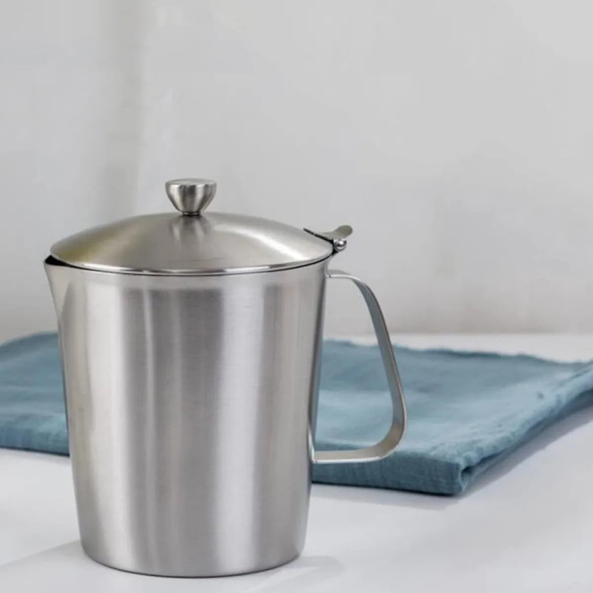 Stainless Steel 1000ml Measuring Pitcher with Lid | Latte Art Measuring Pitcher Richie's