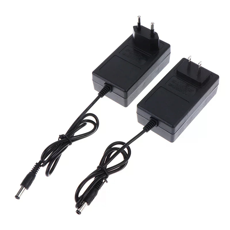 18650 Lithium Battery Charger 12.6V 2A / 21V 1A EU US Plug Battery Charger Richie's