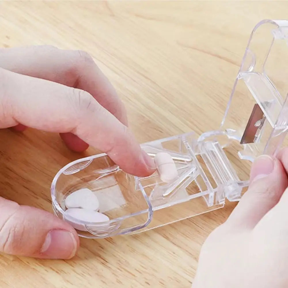 Portable Pill Cutter & Storage Box – Mini Clear Tablet Splitter Pill Cutter Box Richie's