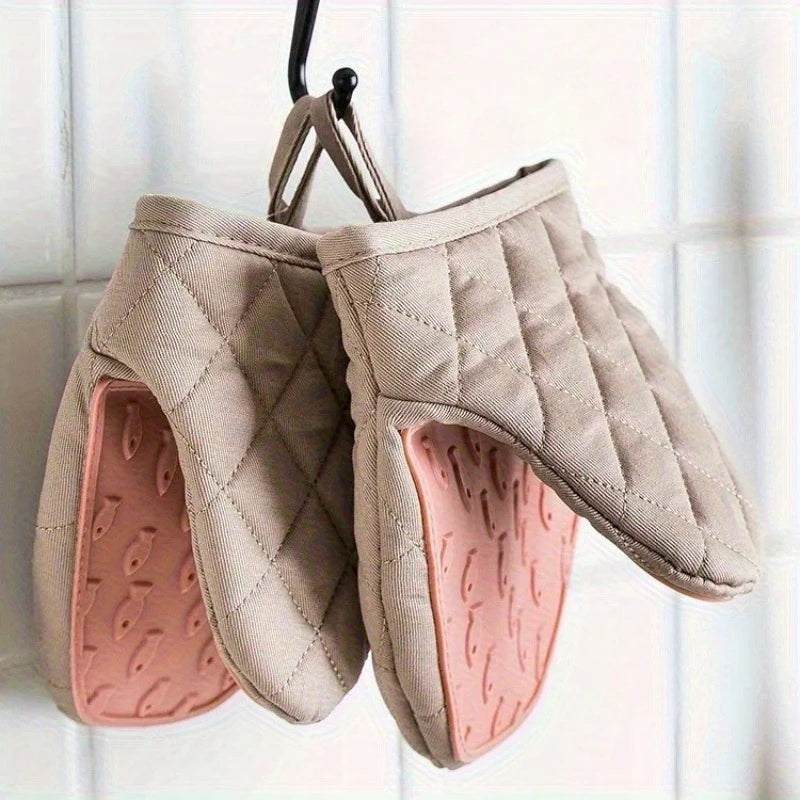 Fish-Shaped Silicone Oven Gloves – Non-Slip Kitchen Hand Grip Silicone Oven Gloves Richie's