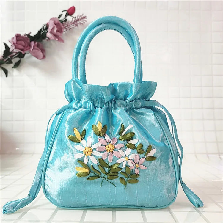Women Embroidery Flower Cosmetic Bag – Ethnic Mini Purse & Pouch