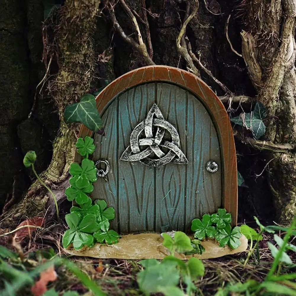Wooden Fairy Gate Garden Sculpture – Fairy Tale Figurine Garden Sculpture Richie's