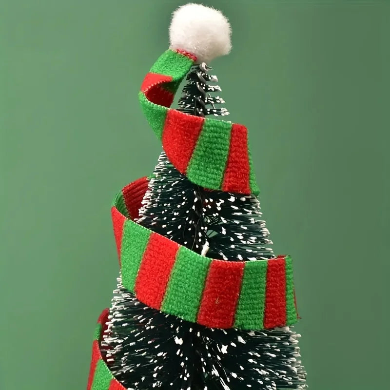 Mini Christmas Scarves – Red & Green Snowflake Holiday Decor Christmas Decor Scarves Richie's