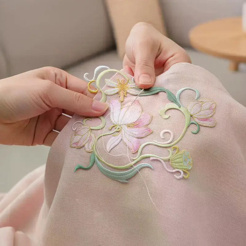 Embroidered Flower Applique Iron-On Patch for Clothes & DIY Embroidered Applique Patch Richie's
