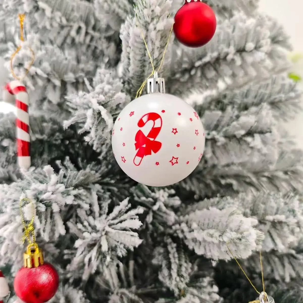 Polka Dot Glitter Christmas Ball Ornament Set – Red & White Christmas Ornament Set Richie's