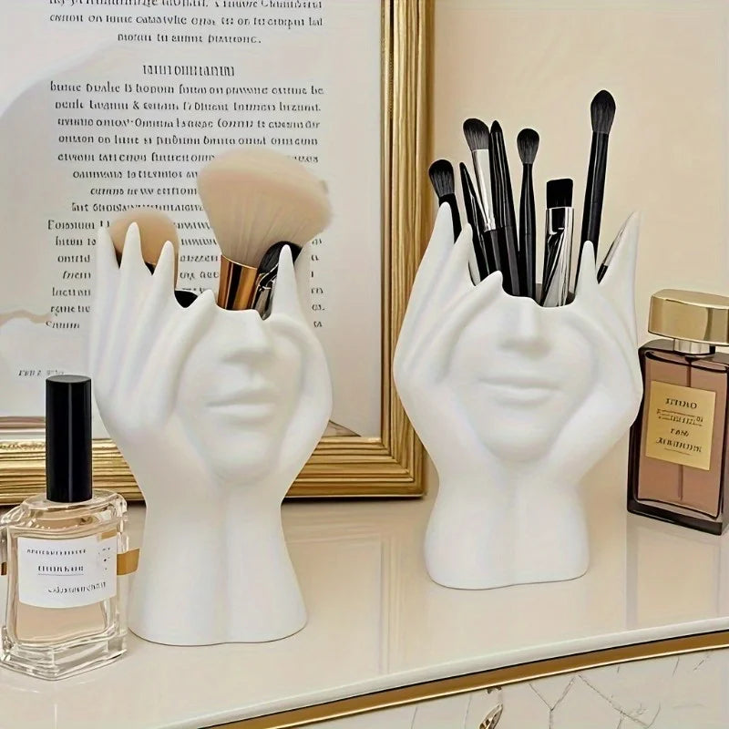 Hand-Shaped Makeup Brush Holder – Vanity Desk Organizer Makeup Brush Holder Richie's