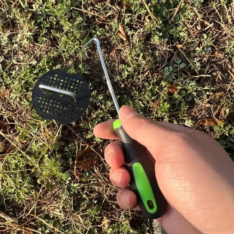 Heavy Duty U-Shaped Metal Weeding Tool – Garden Aerator Garden Weeding Tool Richie's