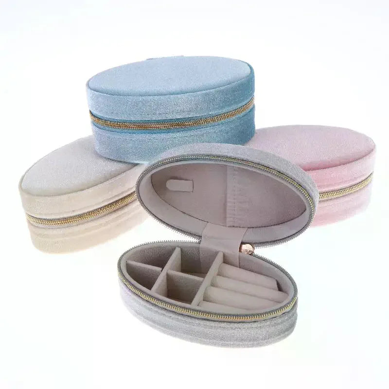 Mini Velvet Oval Jewelry Box – Portable Ring & Earring Case Velvet Jewelry Box Richie's