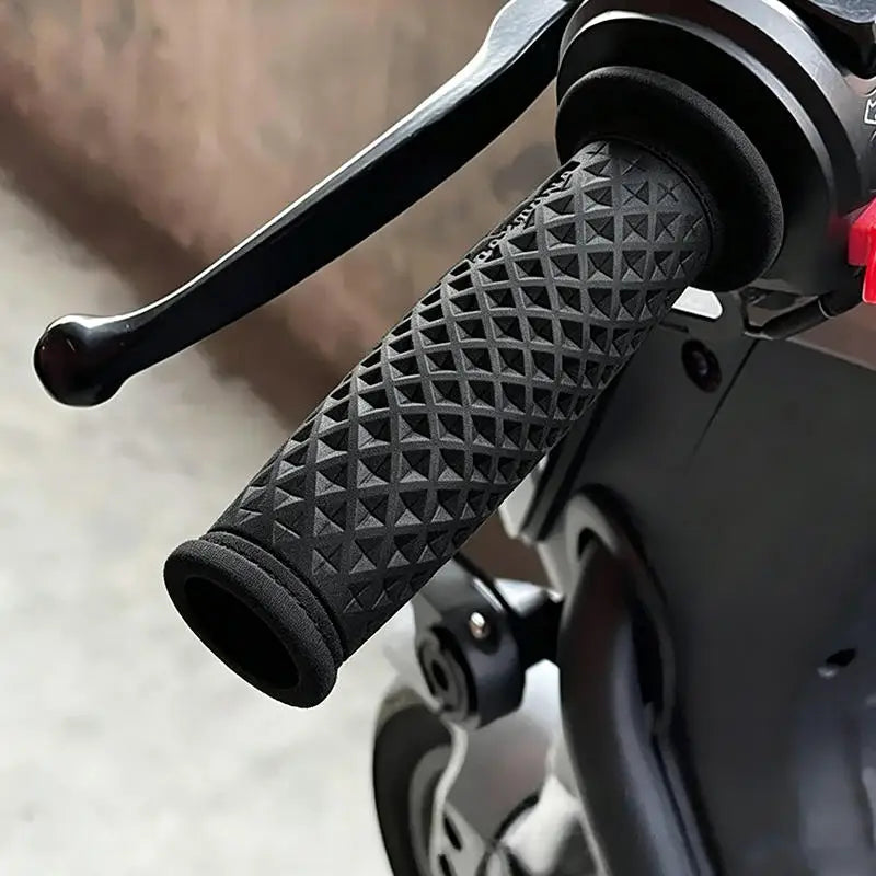 Vintage 22mm Motorcycle Handlebar Grips – Retro Rubber Pair Motorcycle Handlebar Grips Richie's