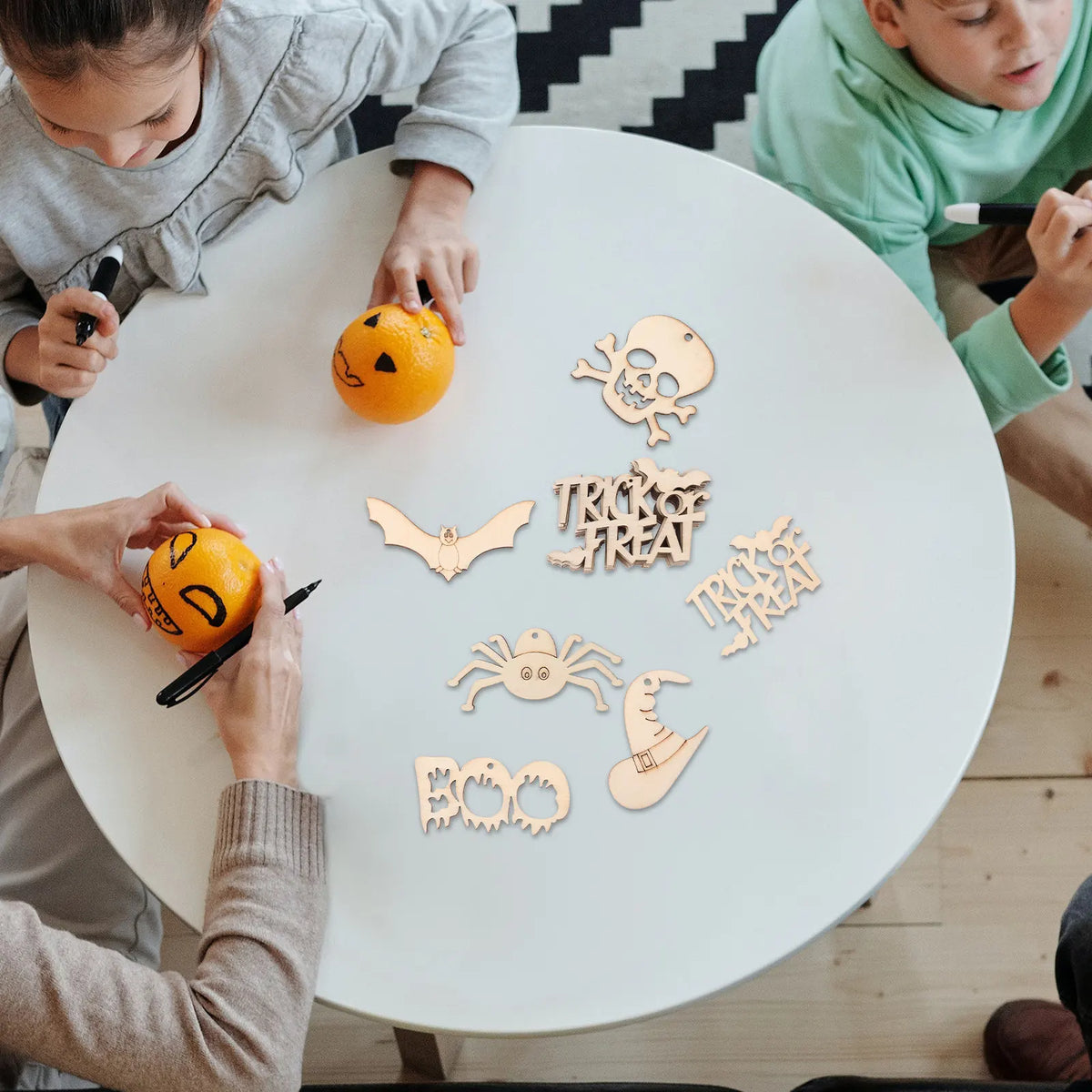 60Pcs Blank Wood Slices Halloween DIY Craft Cutouts & Ornaments DIY Wood Craft Kit Richie's