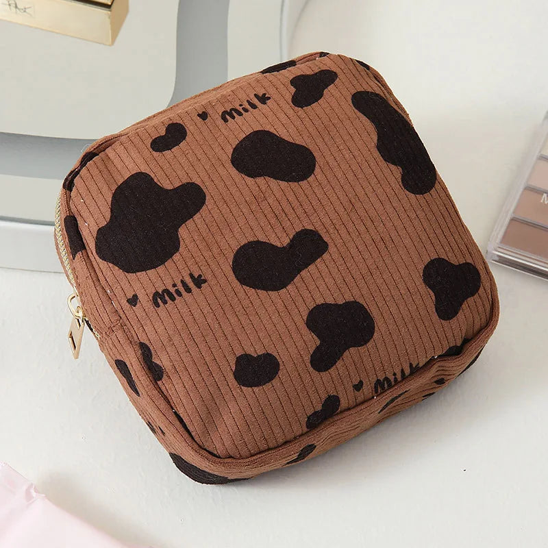 Mini Cosmetic Pouch – Lipstick & Travel Organizer Bag Cosmetic Travel Pouch Richie's Cow pattern 13x13x4cm