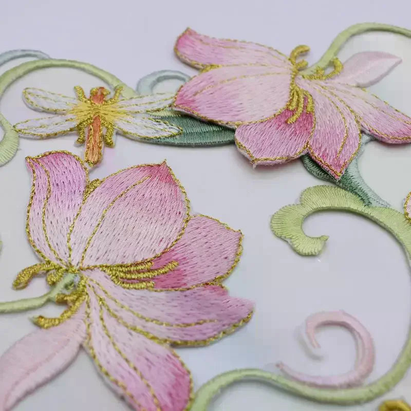 Embroidered Flower Applique Iron-On Patch for Clothes & DIY Embroidered Applique Patch Richie's