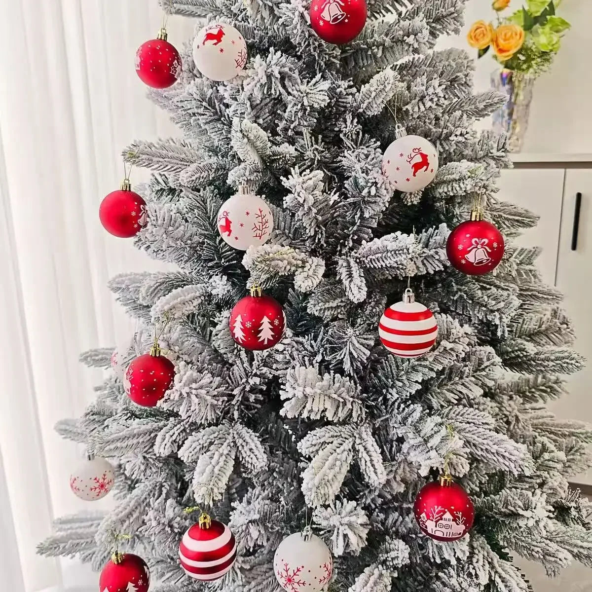 Polka Dot Glitter Christmas Ball Ornament Set – Red & White Christmas Ornament Set Richie's