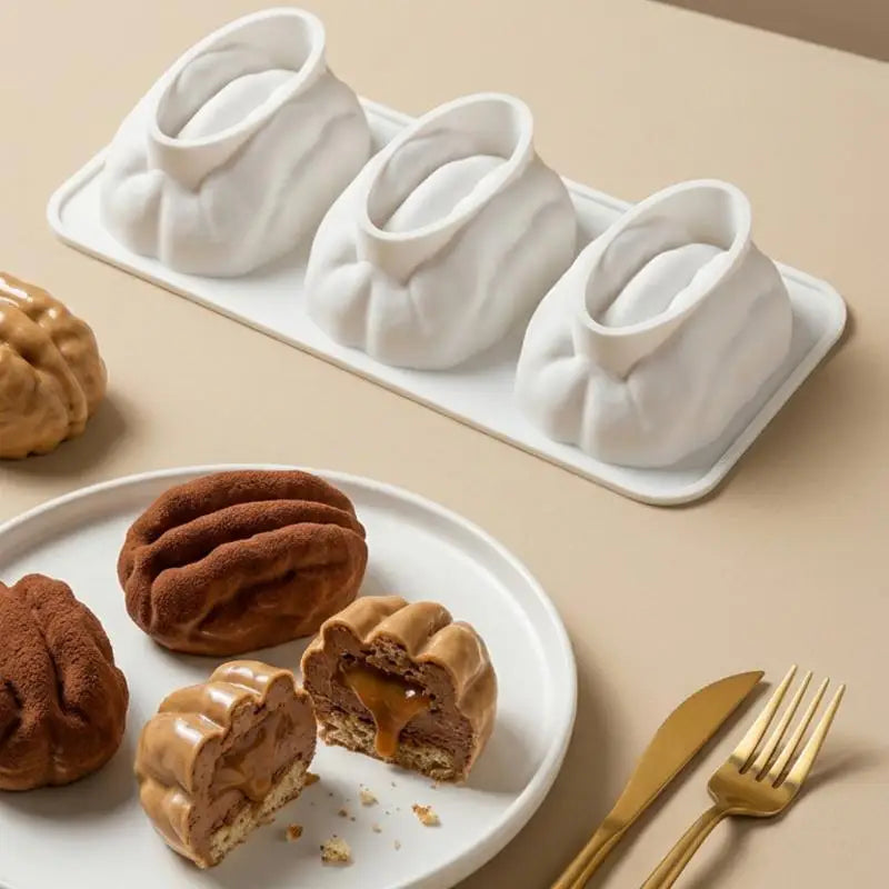 3-Cavity Peanut Walnut Silicone Cake Mold – Food Grade Bakeware Silicone Baking Mold Richie's