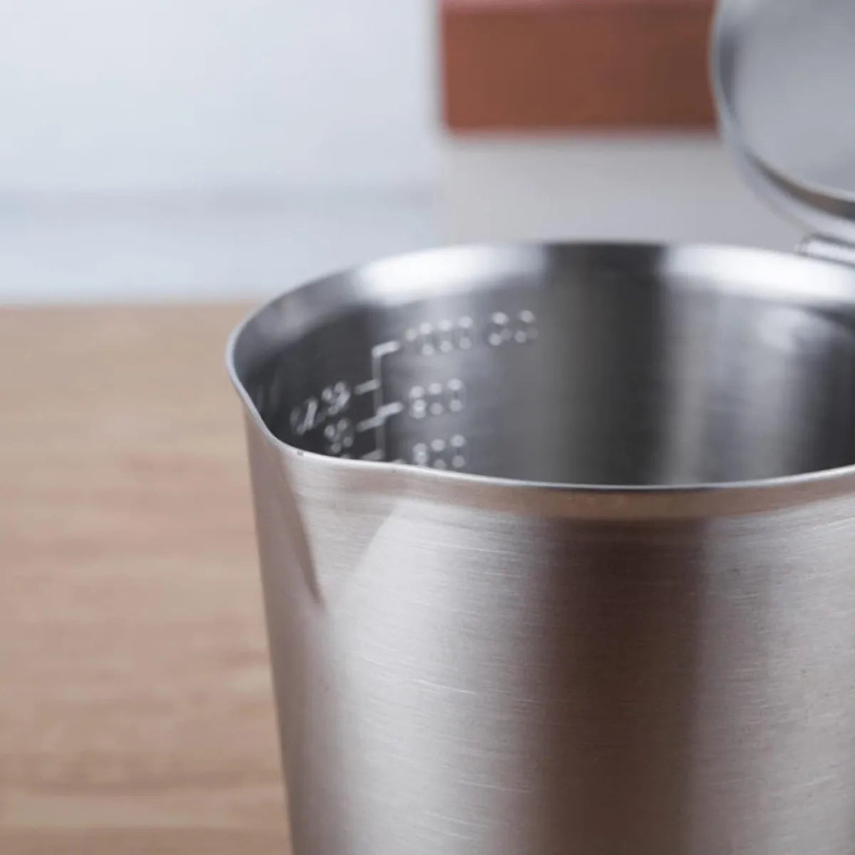 Stainless Steel 1000ml Measuring Pitcher with Lid | Latte Art Measuring Pitcher Richie's