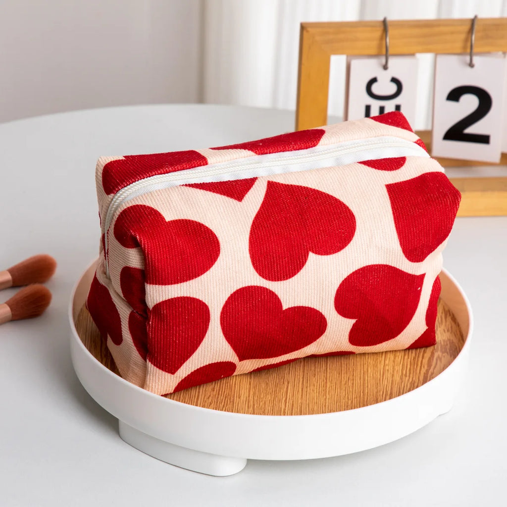 Red Heart Women's Cosmetic Bag – Travel Makeup Organizer Cosmetic Makeup Bag Richie's Red 18x9x11cm