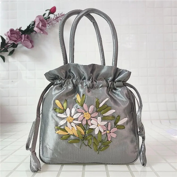 Women Embroidery Flower Cosmetic Bag – Ethnic Mini Purse & Pouch