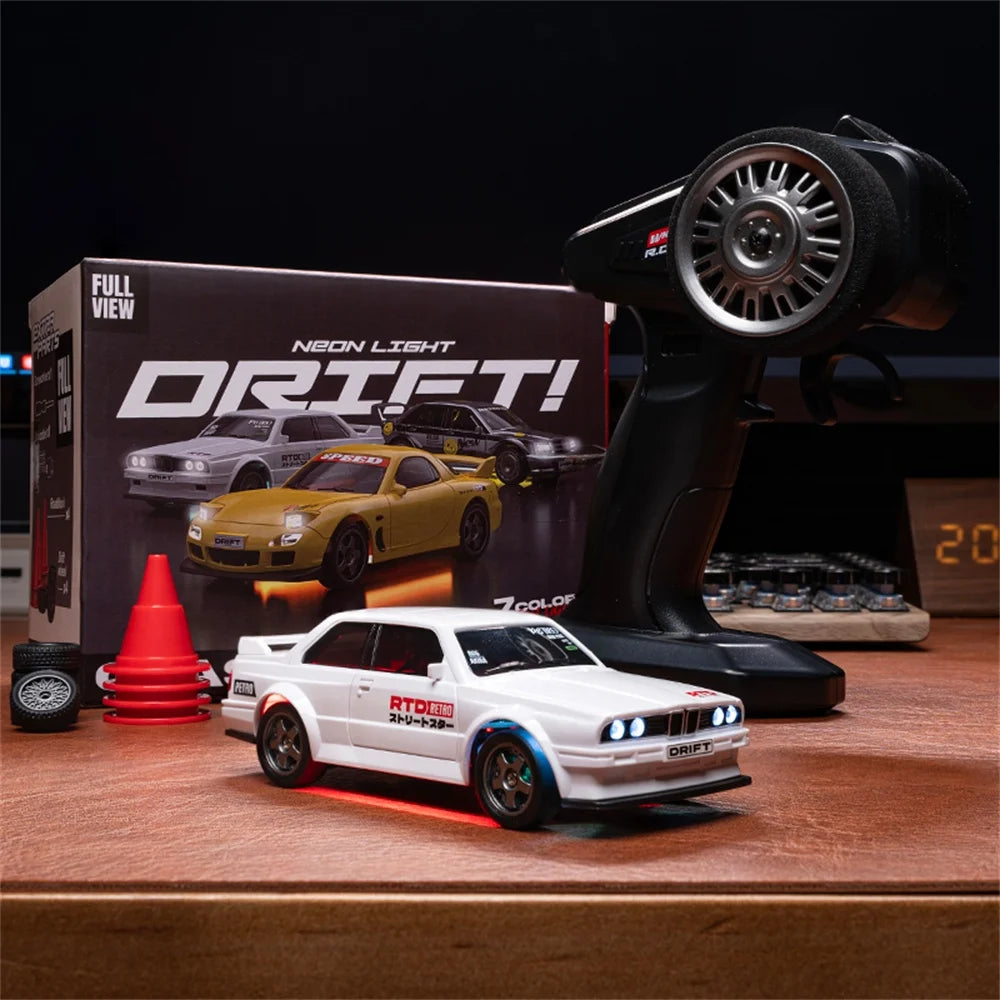 WHOOSH H1 H2 1/43 Scale Drift RC Car – Mazda & Subaru Licensed 4WD Drift RC Car Richie's White