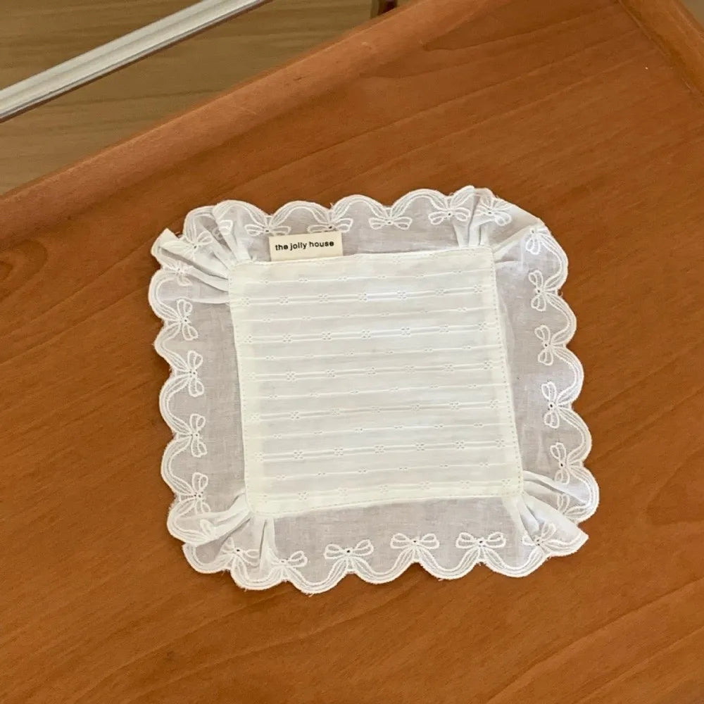 Korean Lace Ruffle Placemat – Cotton Coaster & Napkin Lace Ruffle Placemat Richie's 18-18cm
