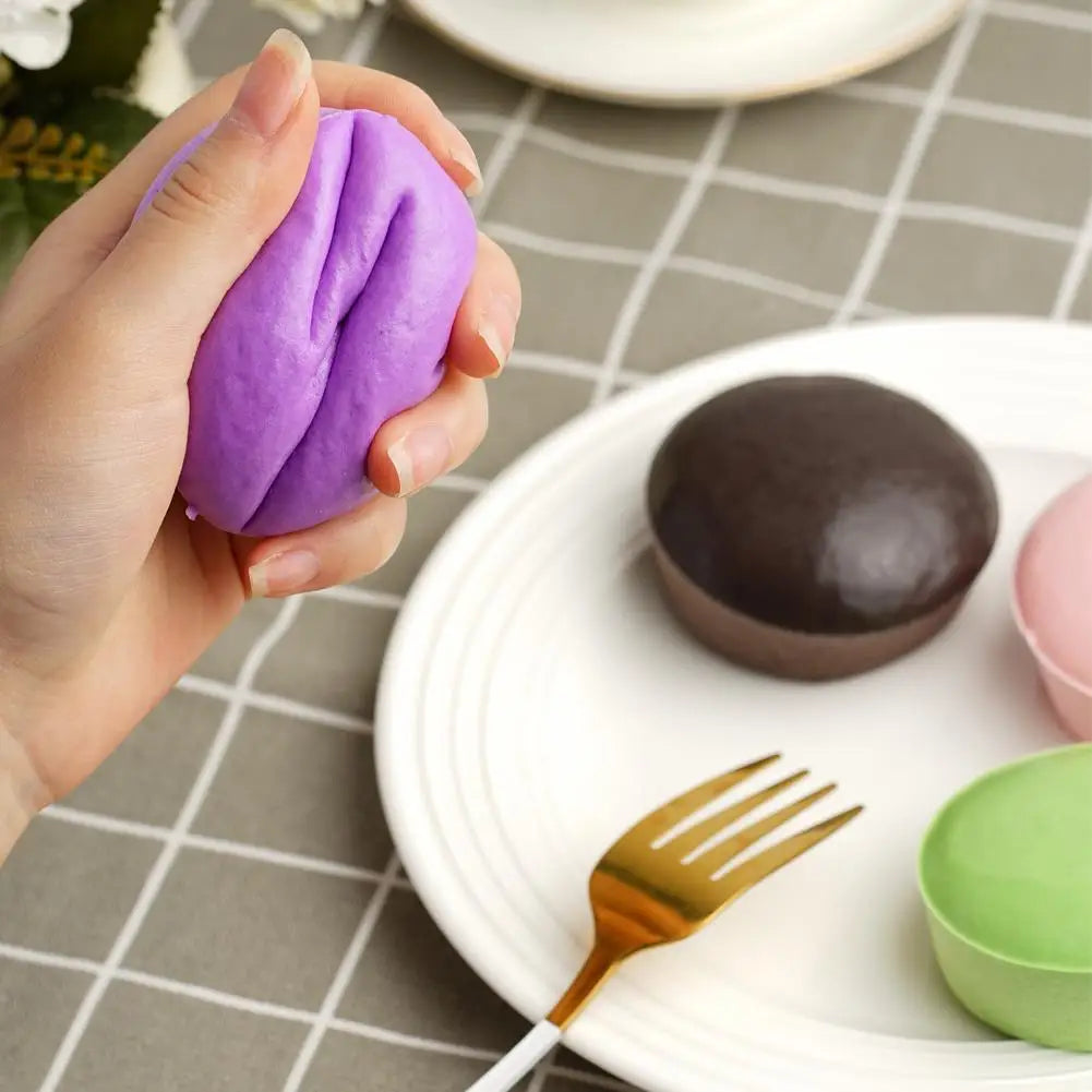 Squishy Slow Rising Cake Toy – BPA-Free Squeeze Toy Kids Adults Squishy Squeeze Toy Richie's