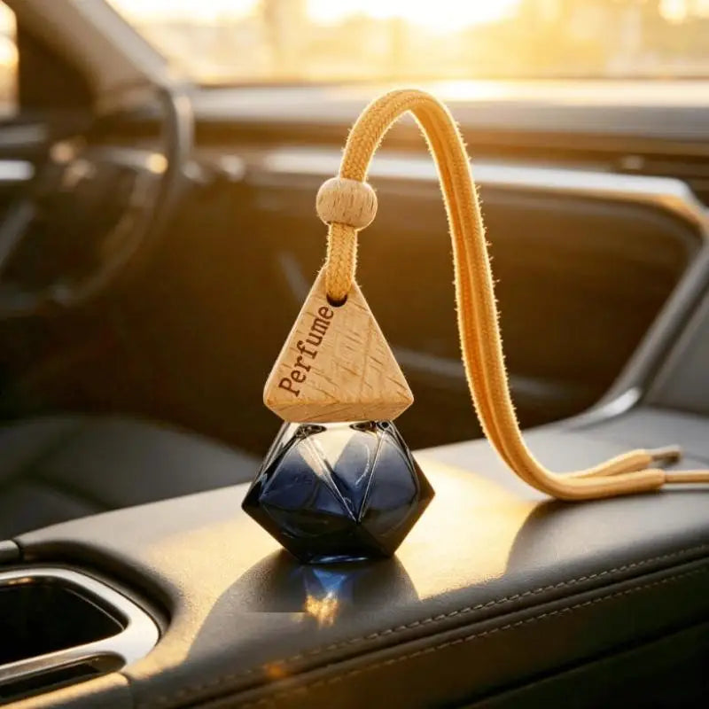 Refillable Glass Car Aromatherapy Diffuser Bottle 8ml Pendant Aromatherapy Diffuser Bottle Richie's