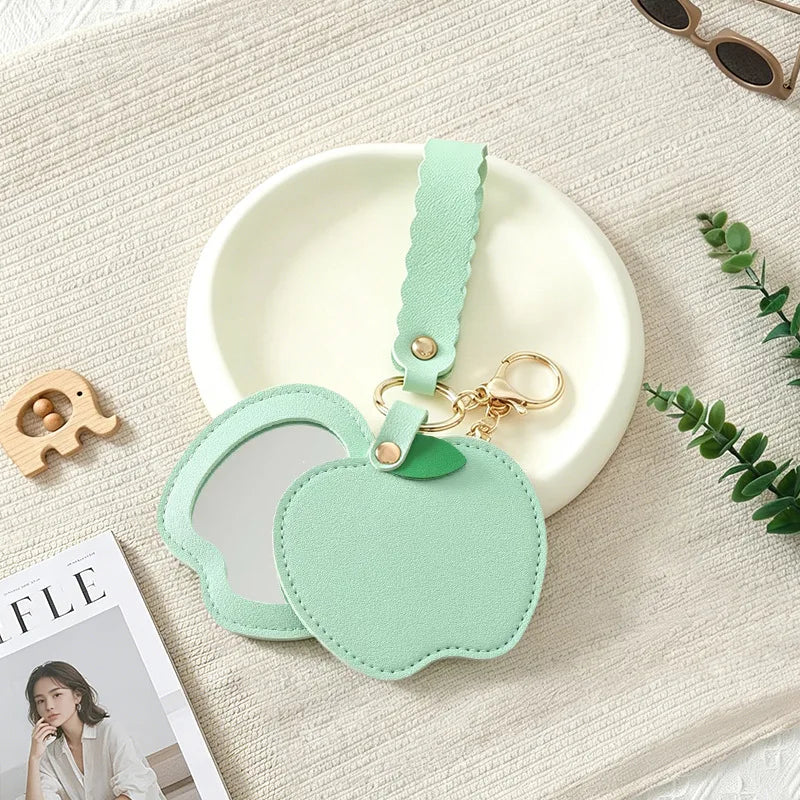 Apple Shape Mini Makeup Mirror Keychain – PU Leather Portable Compact Mirror Keychain Richie's green 20x8.5cm