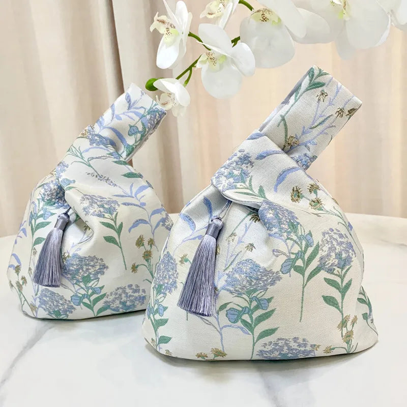Chinese Tassel Wrist Bag Embroidery Hanfu Wedding Gift Pouch Wrist Bag Richie's blue without flower1