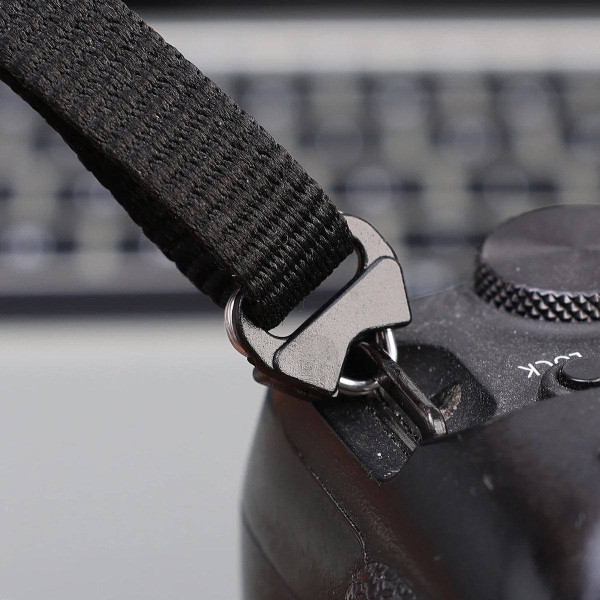Camera Strap Lug Rings Triangle Split Hook – 2/20 Pcs | FUCHU Camera Strap Rings Richie's