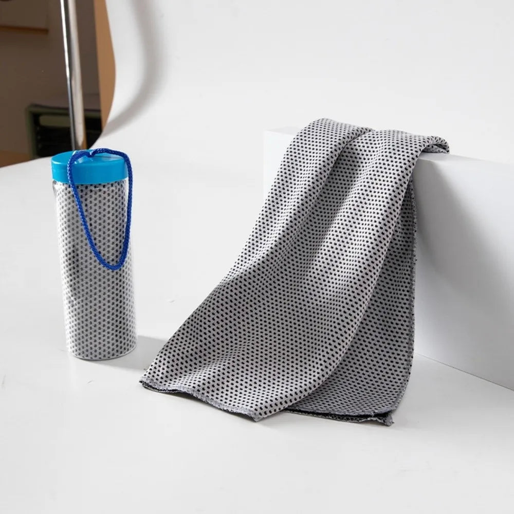 Cooling Sports Towel with Storage Bottle – Quick Dry Mesh Cooling Sports Towel Richie's Light Grey