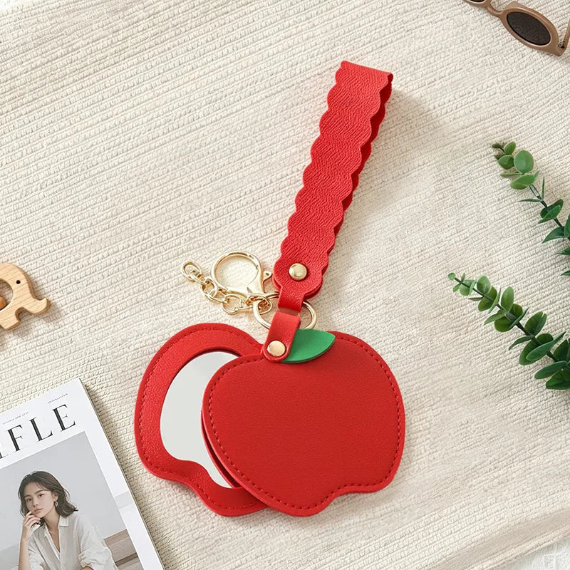 Apple Shape Mini Makeup Mirror Keychain – PU Leather Portable Compact Mirror Keychain Richie's red 20x8.5cm
