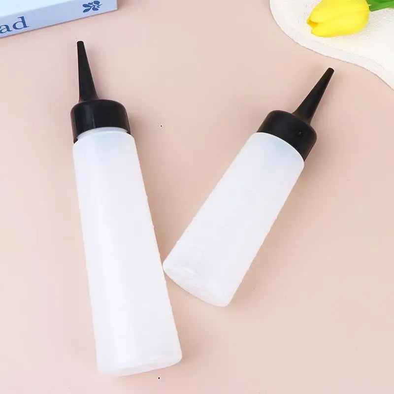 Hair Dye Applicator Bottles 160ml & 260ml – Salon & Home Hair Dye Applicator Bottle Richie's
