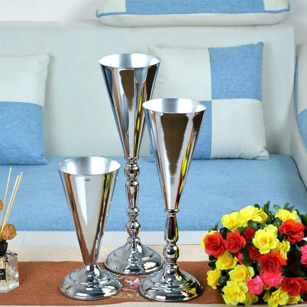 Golden Iron Flower Vase European Wedding Candle Holder Stand Decorative Flower Vase Richie's