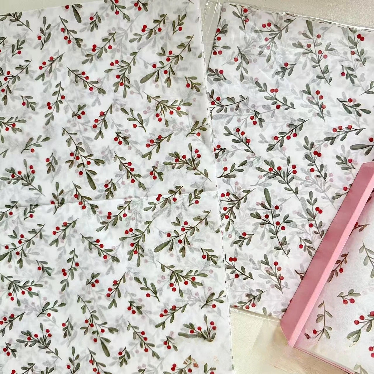 10pcs Holly Berry Wax-Coated Gift Wrapping Paper – Holiday Gift Wrapping Paper Richie's 10pcs