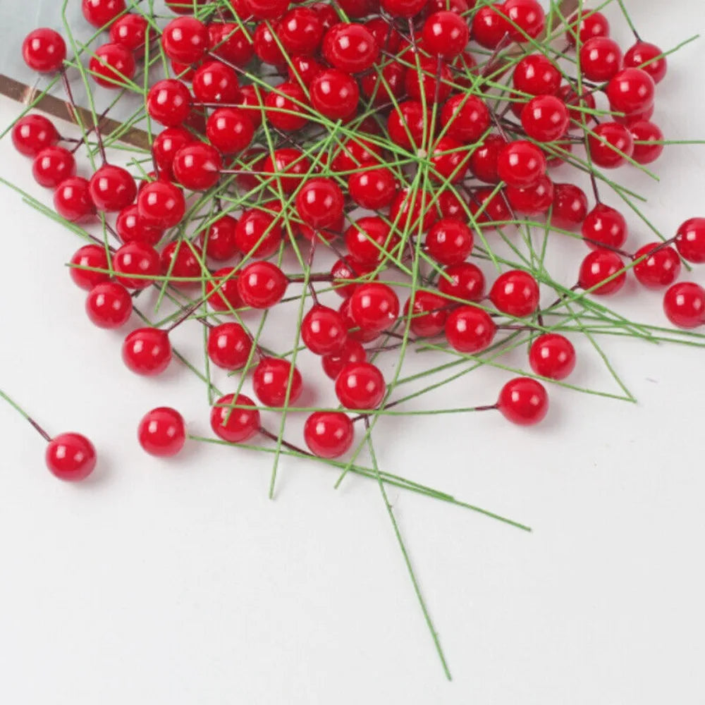 100Pcs Artificial Red Holly Berries Christmas Wreath Decor Christmas Craft Decor Richie's