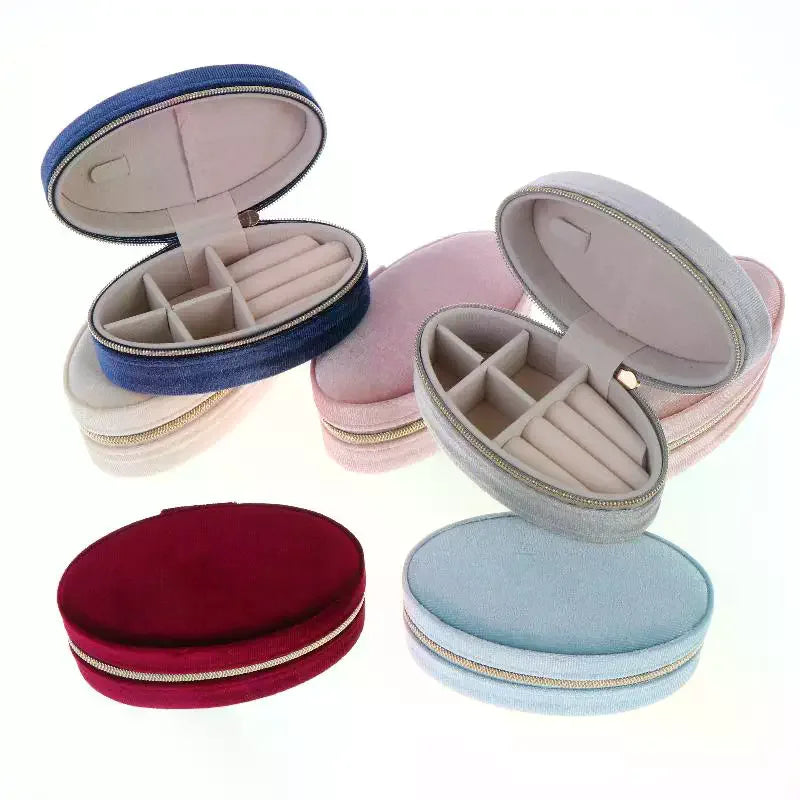 Mini Velvet Oval Jewelry Box – Portable Ring & Earring Case Velvet Jewelry Box Richie's