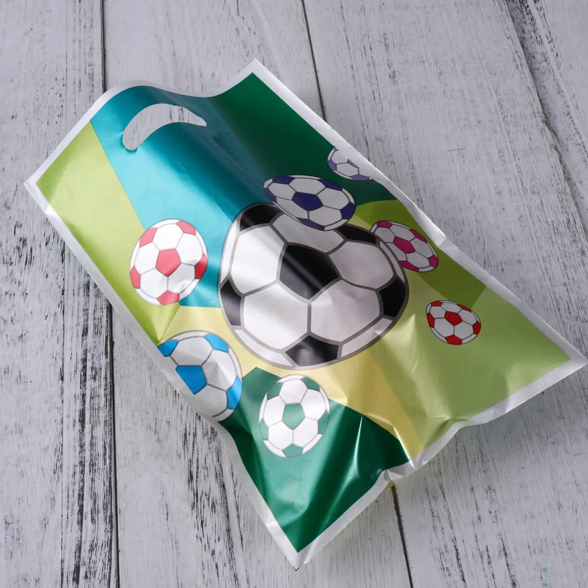 6 Soccer Theme Party Favor Gift Bags – Waterproof PE Paper Party Favor Bags Richie's