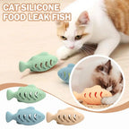 Interactive Cat Treat Dispenser Toy – Fish-Shaped Silicone Feeder Cat Treat Dispenser Richie's