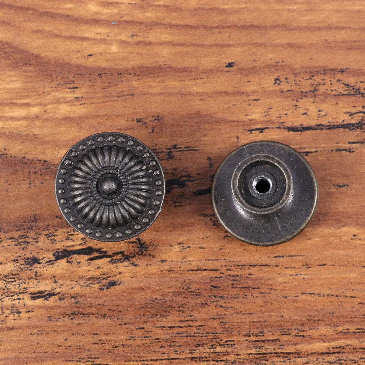 4Pcs Vintage Bronze Cabinet Knobs Retro Floral Drawer Pulls Cabinet Knobs Richie's