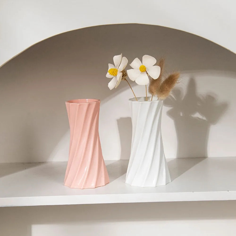 Nordic Plastic Flower Vase | Spiral Pattern Ceramic Look Decorative Flower Vase Richie's