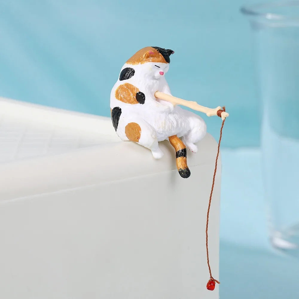 Miniature Fishing Cat Aquarium Ornament – Cartoon PVC Decor Aquarium Ornament Richie's Style 1