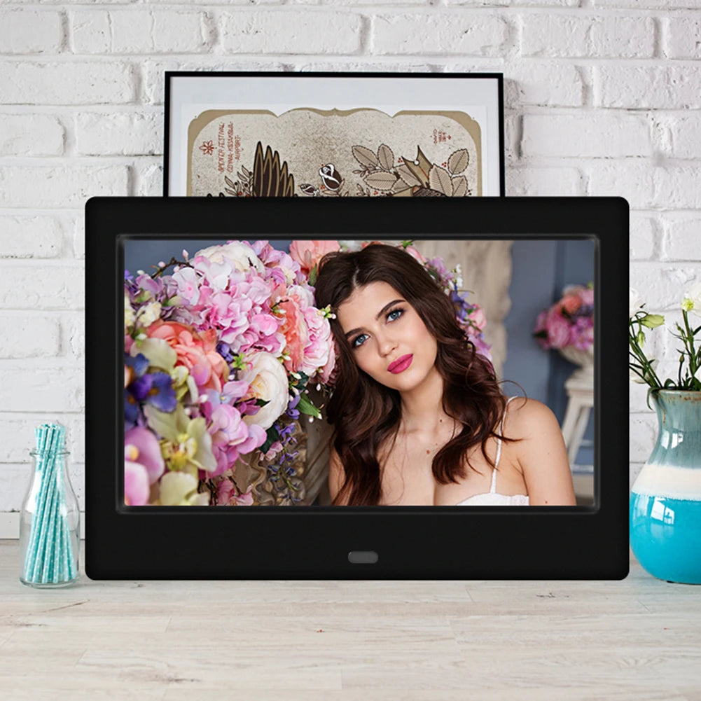 APWIKOGER 7" HD Digital Photo Frame 800x480 LED USB/SD Digital Photo Frame Richie's