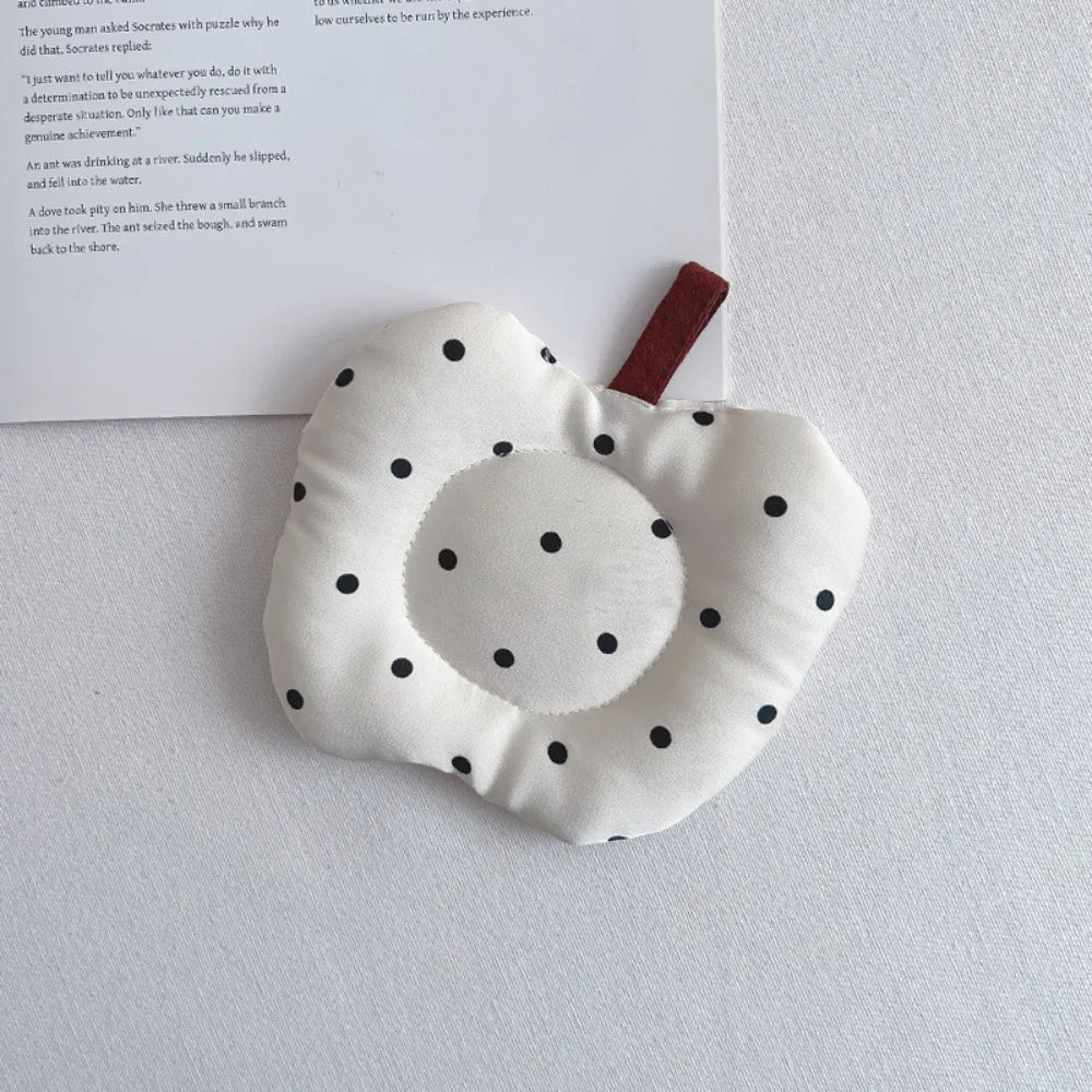 Apple Shape Cotton Coaster – Heat Resistant Washable Table Mat Kitchen Coaster Mat Richie's Beige-polka dot