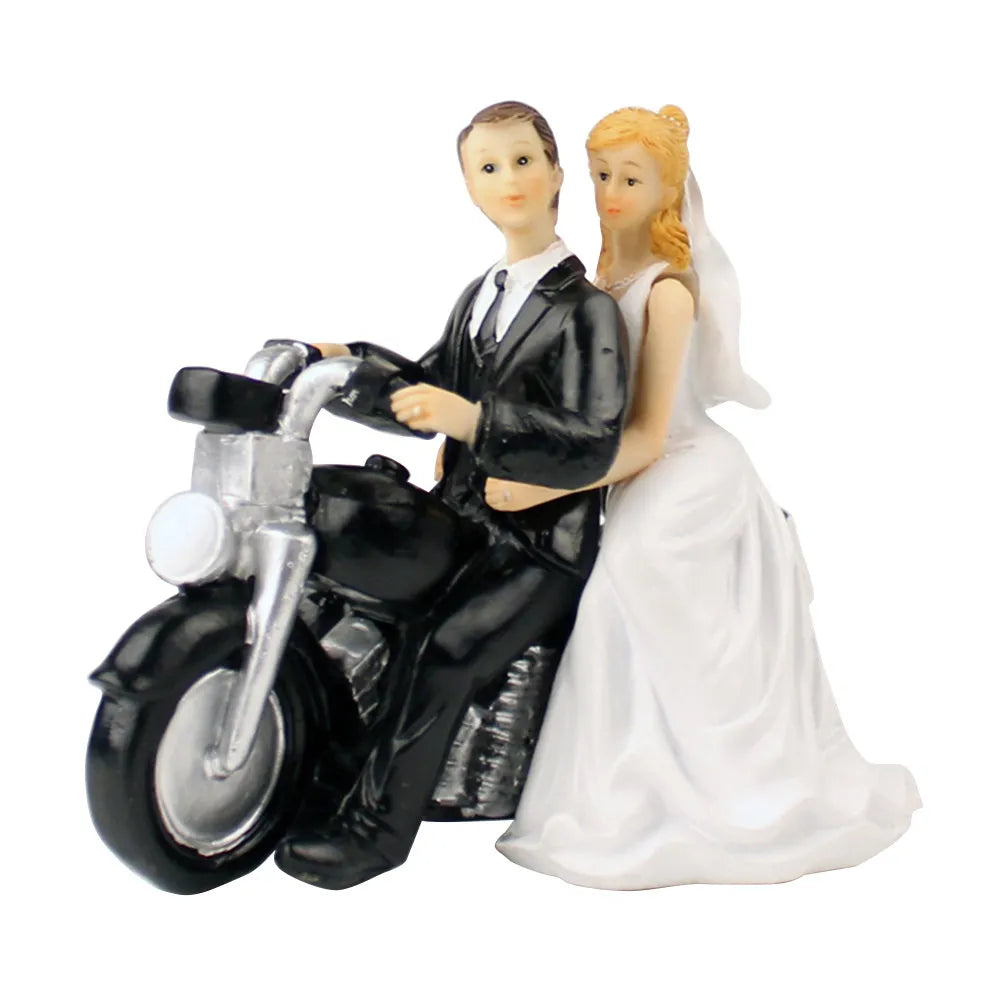 Wedding Cake Topper Bride & Groom Resin Couple Figurine Wedding Cake Topper Richie's