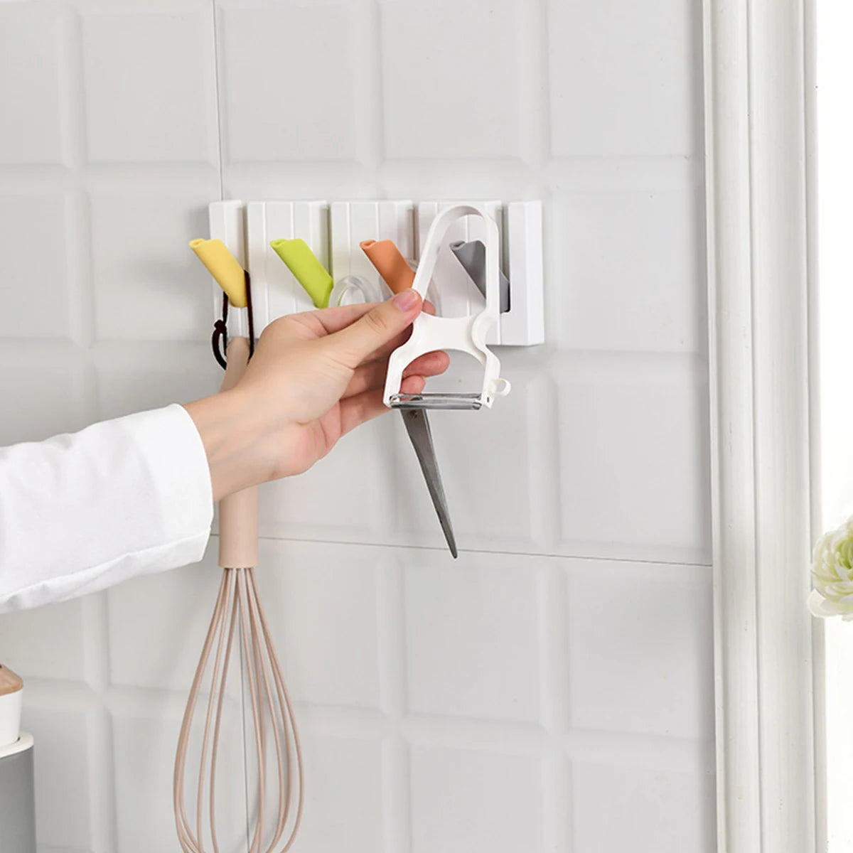 No-Drill Adhesive Wall Hook Rack – Foldable Door Storage Wall Hook Rack Richie's