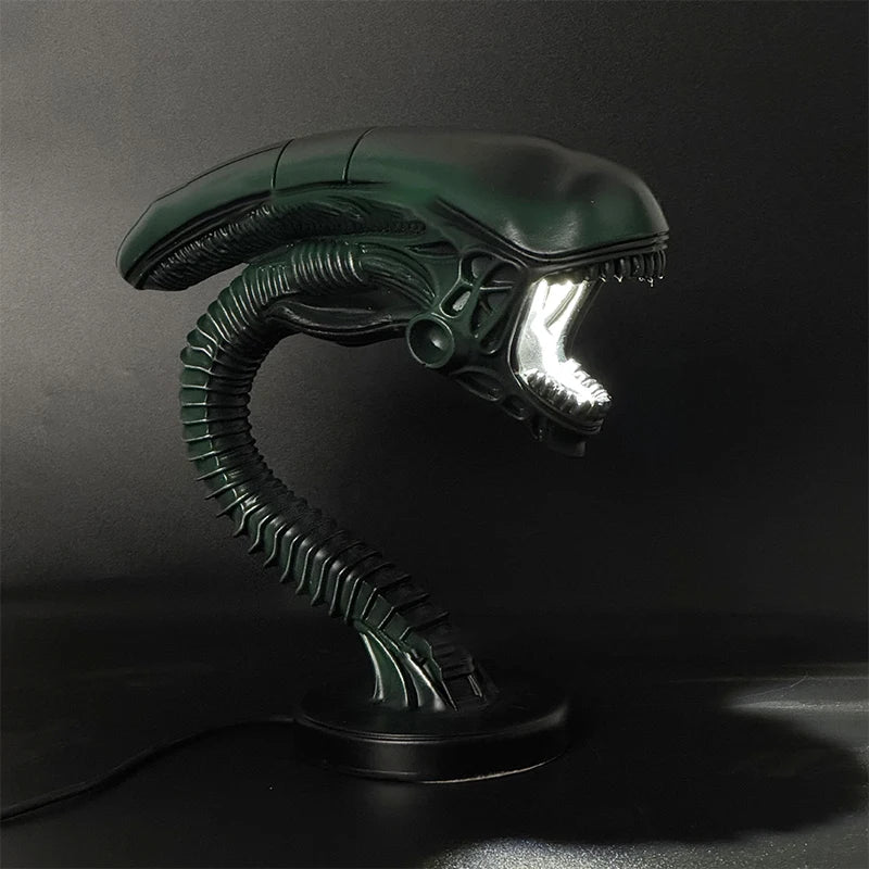 Alien Creature LED Desk Lamp – Resin Novelty Night Light Decor Novelty Desk Lamp Richie's